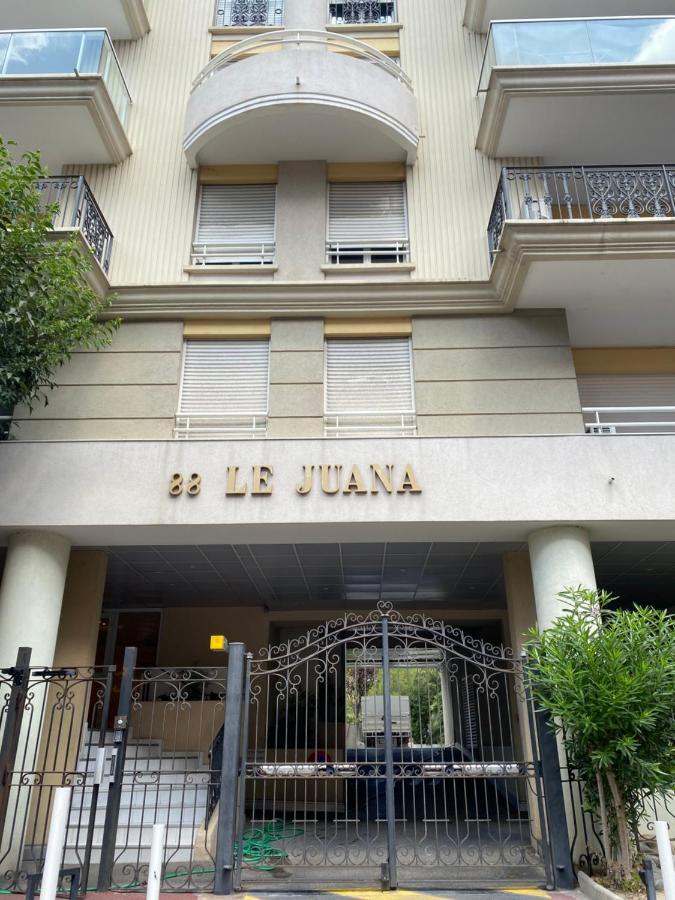T3 Climatise Villa Juana Avec Parking Et Proche Plage Antibes Luaran gambar